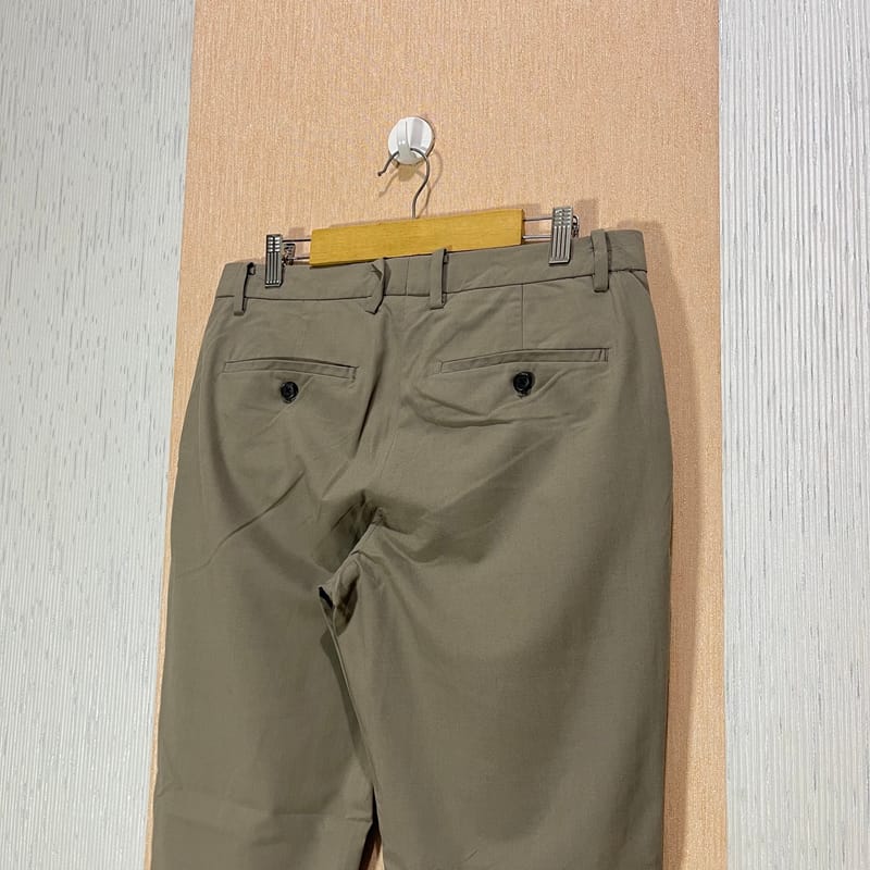Work Pants GIORDANO Slim Fit Size 31, foto 5