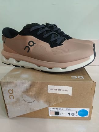 Dijual sepatu On Cloudzone
