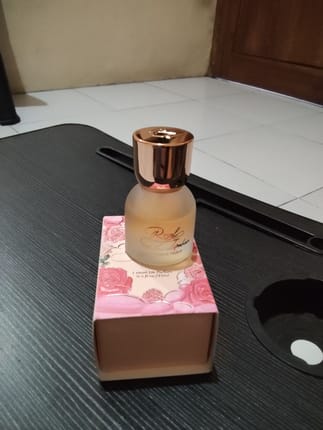 Mykonos royal ispahan seperti dibotol