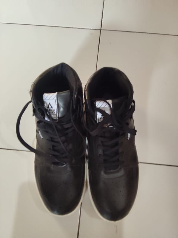 Aerostreet sepatu ukuran 44, foto 4