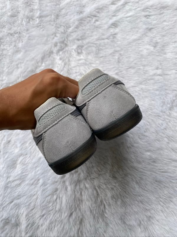 Onitsuka Tokuten, foto 4