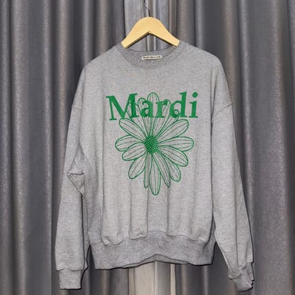 Sweatshirt / Crewneck Mardi Mercredi