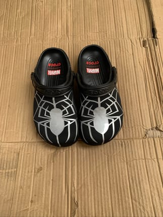 Crocs x Marvel