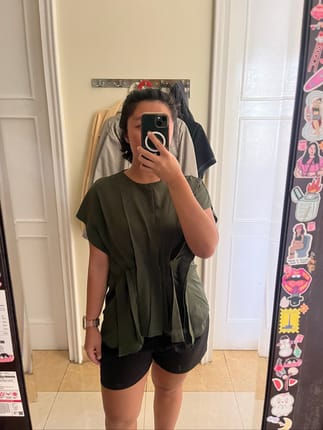 Olive top