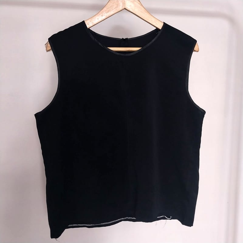 Inner Kebaya Hitam Satin Polos, foto 2