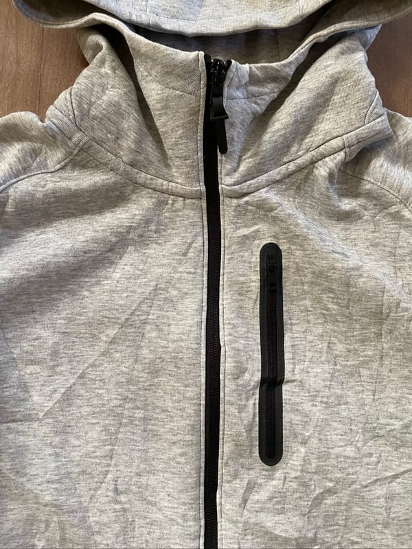 Hoodie uniqlo tech, foto 2