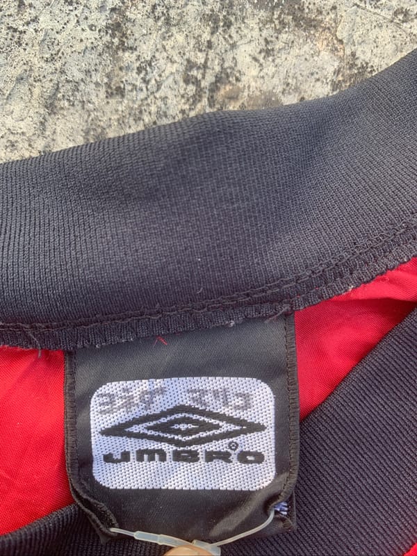 Vintage Umbro Logo Center Long Slevee, foto 4