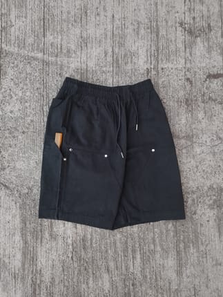 Celana pendek Doubleknee Carpenter