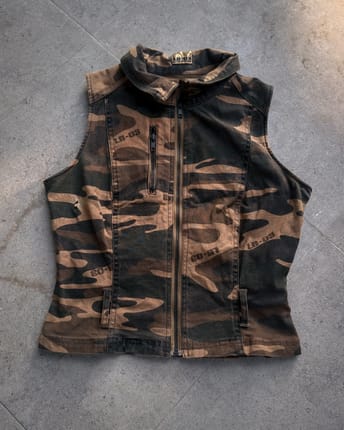 Vintage camo vest