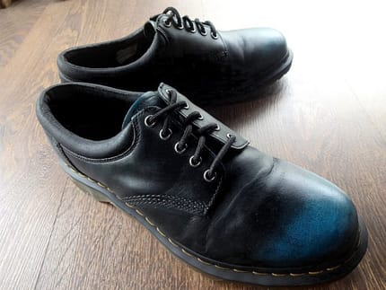 Sepatu Formal Dr.Martens Navy Rub Off Vintage 8053 Size 46
