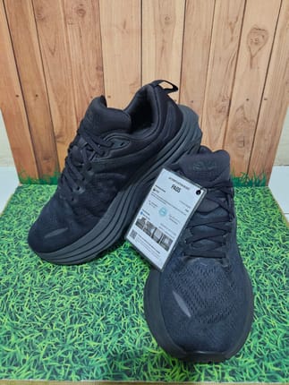 Hoka Bondi 8 Black Runnung Size 40,5 Authen Poizon