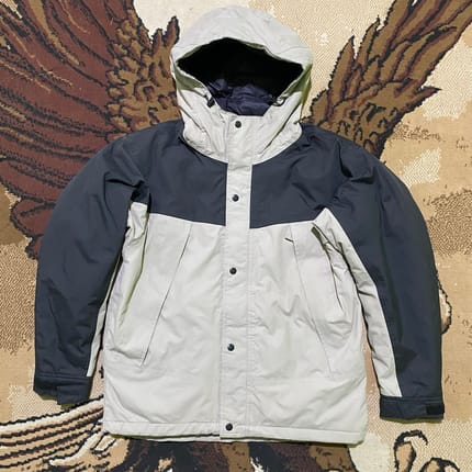 G R O P C O R E JAKET OUTDOOR AUTHENTIC  Waterproof & Replel