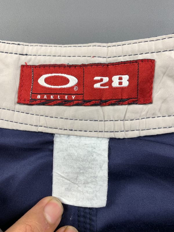 2000s Oakley Navy Surf Boardshorts (28), foto 4