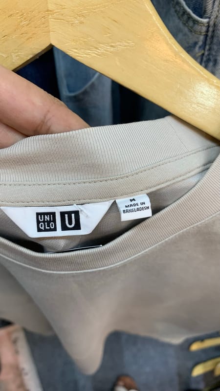 UNIQLO ARIsm ATASAN, foto 2