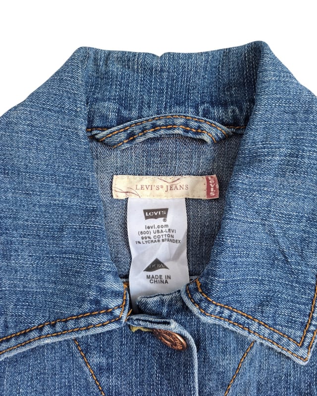 2000s Levi's Cropped Denim Jacket, foto 4