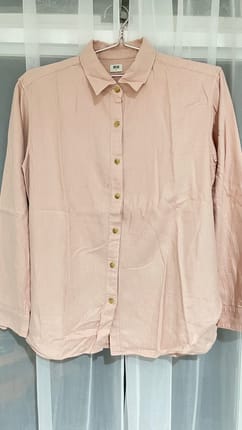 Kemeja Wanita Uniqlo Pink