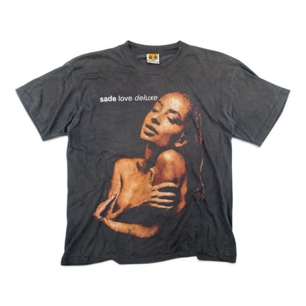 Botleq tshirt SADE