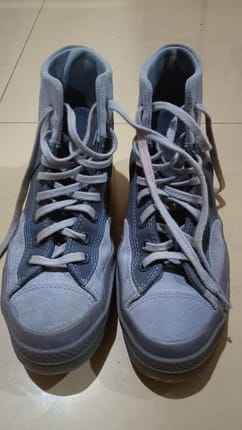 Sepatu Converse (unisex)