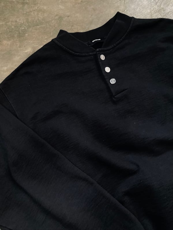 WE11DONE Black Logo Embroidered Henley Sweater, foto 4