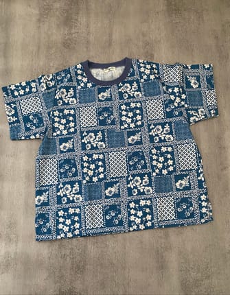 Paradise top blue