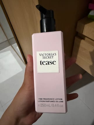 VS body lotion