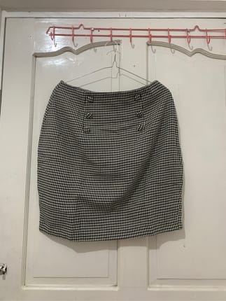 mini skirt