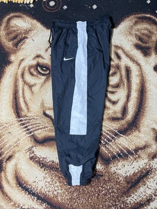 NIKE PANTS