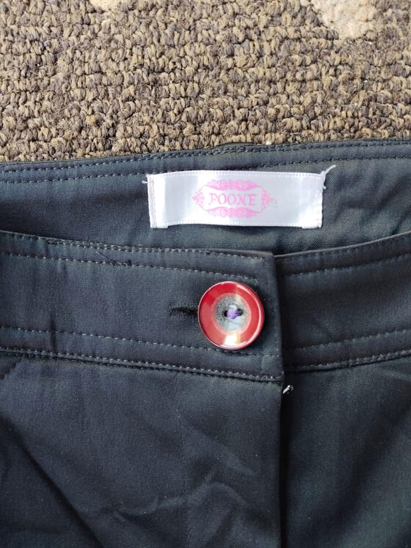 Y2K poone black cropped ruched capri pants, foto 2