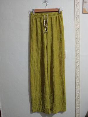 Minimalist Wanita green pink