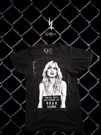 ✨Y2K Rook Lindsay Logan Mugshot Graphic Tee