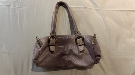 vintage purple/lilac snakeskin leather shoulder bag