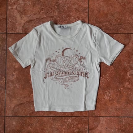 bershka full moon chaser white fit fitted body top tee