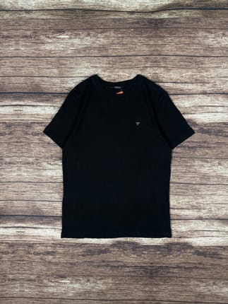 guess small logo tshirt #AGTS185