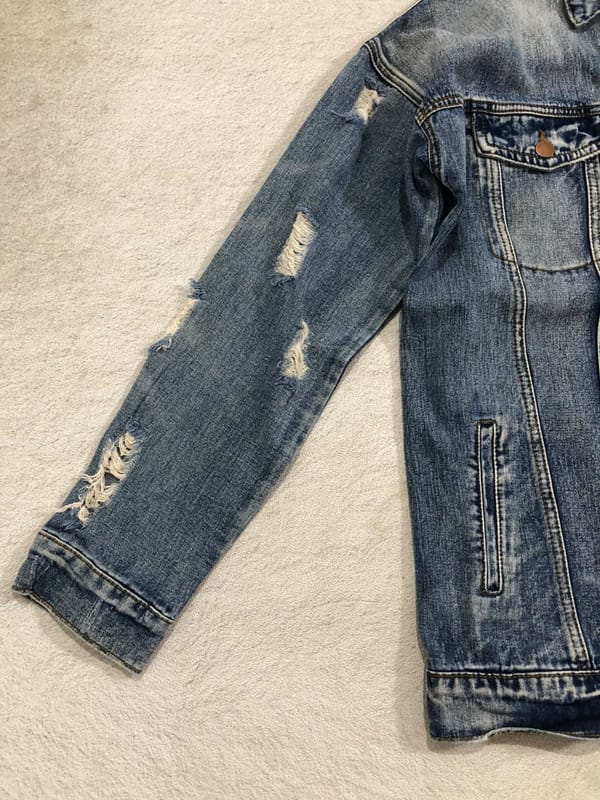 Forever21 Ripped Denim Jacket, foto 4