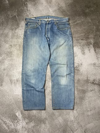 JEANS LEVIS 501