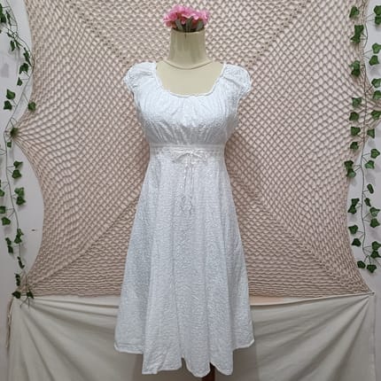 A/C DESIGN BY ALPHA CUBIC Dress Putih Bordir Size 11AR