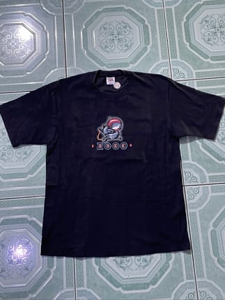 Crazy shirts 2000 shark