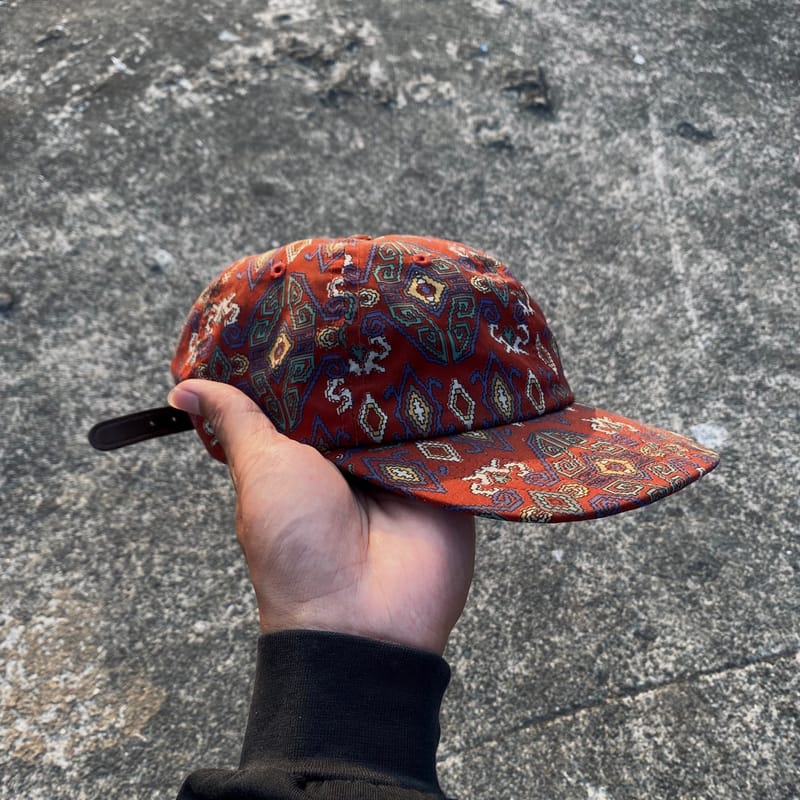 Topi Obey, foto 2