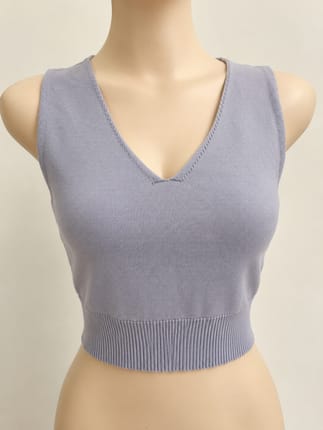 Love, Bonito Grey Lilac Knit V Neck Sleeveless Crop Top Size