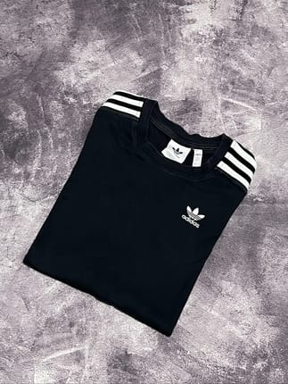Tshirt Adidas OG