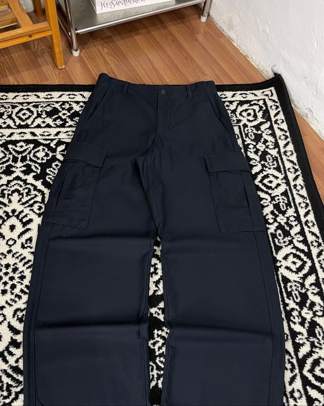 Uniqlo Navy Blue Utility with Cargo Pants, foto 7