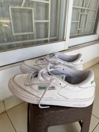 Rebook classic