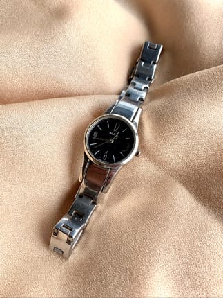 Jam tangan alba