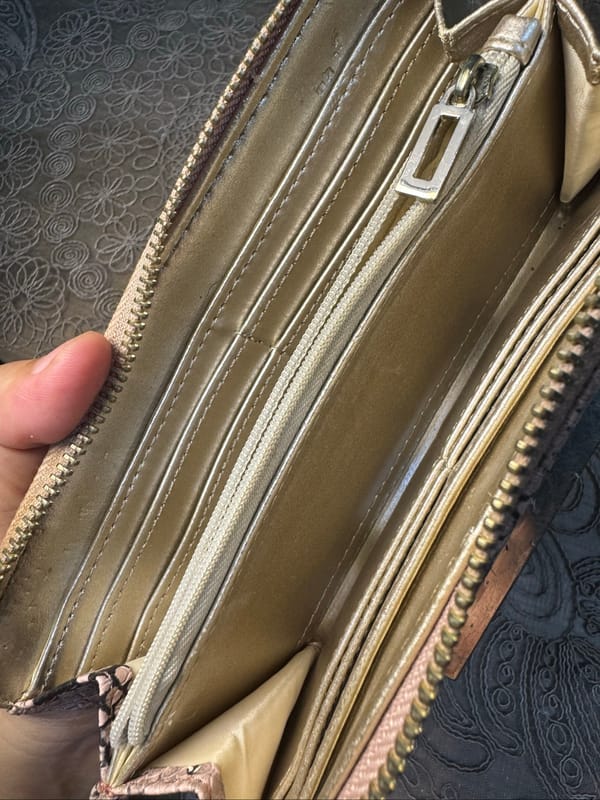 Guess Wallet, foto 6
