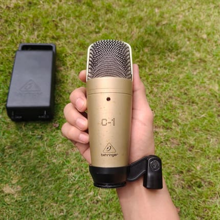 Behringer C-1 Studio Condenser Microphone