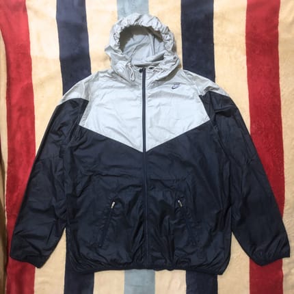 Vintage Nike Windrunner Nylon Jacket