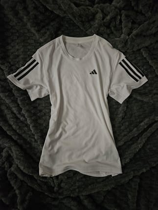 Own the run tee