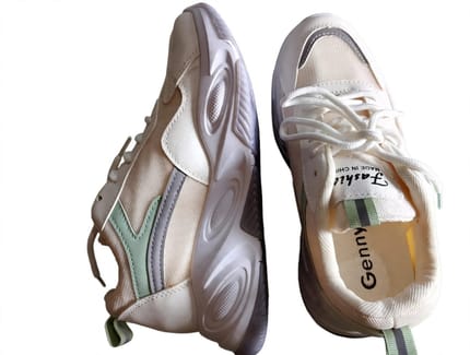 Sneaker