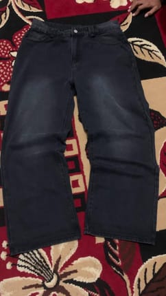 Baggy pants