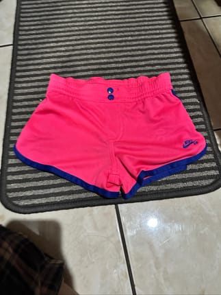 Shorts nike olahraga